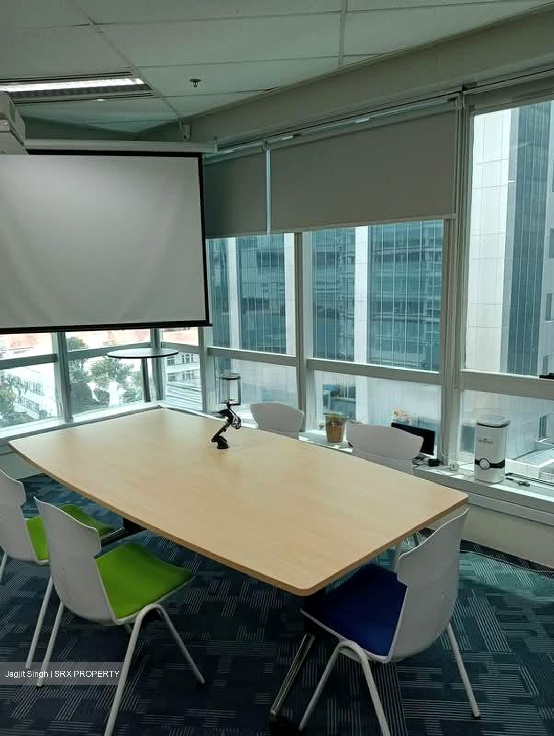 Sunshine Plaza (D7), Office #552435131